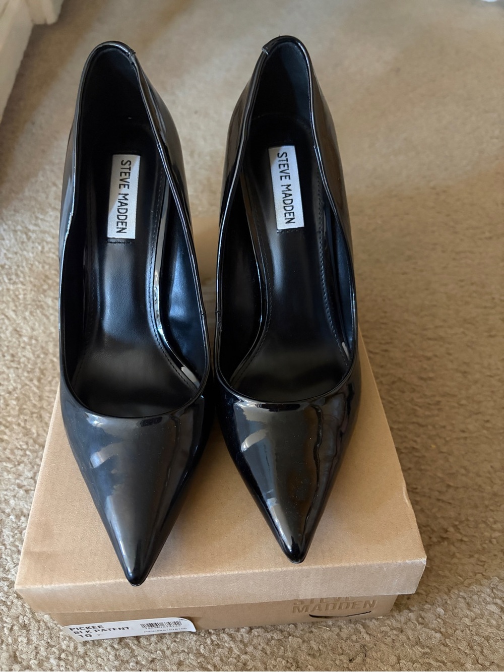 Steve Madden Black Patent Pointed Toe Heels ‘Pickee’ like new worn twice Size 10